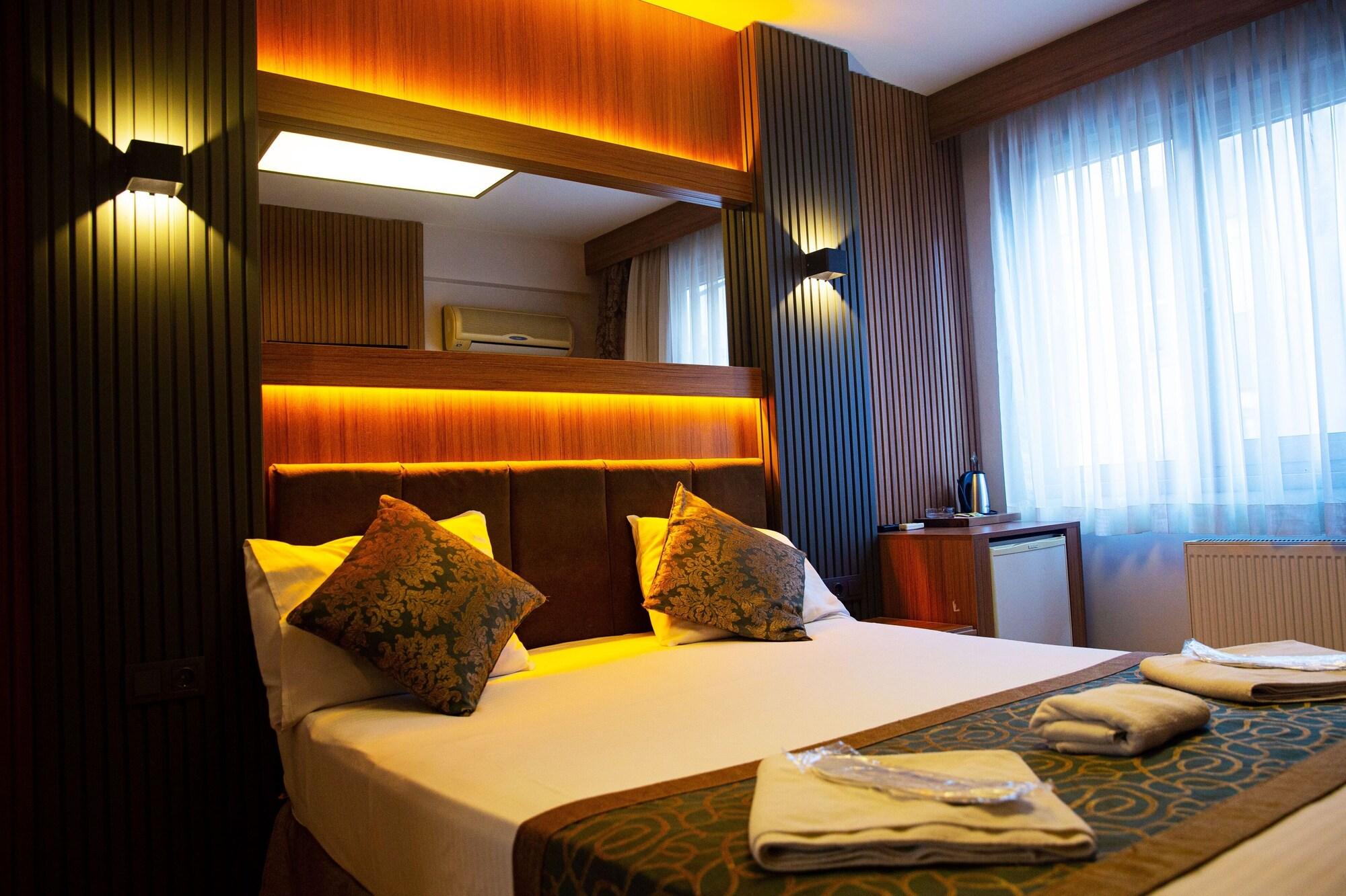 Emirtimes Hotel Kadikoey Isztambul Kültér fotó
