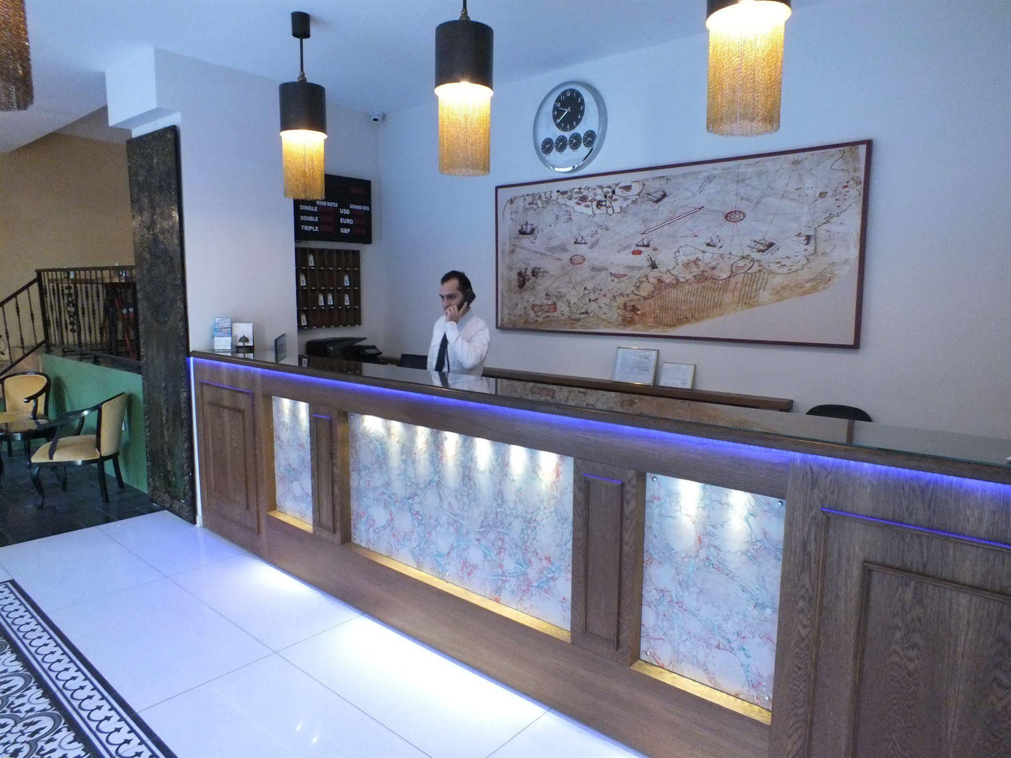Emirtimes Hotel Kadikoey Isztambul Kültér fotó