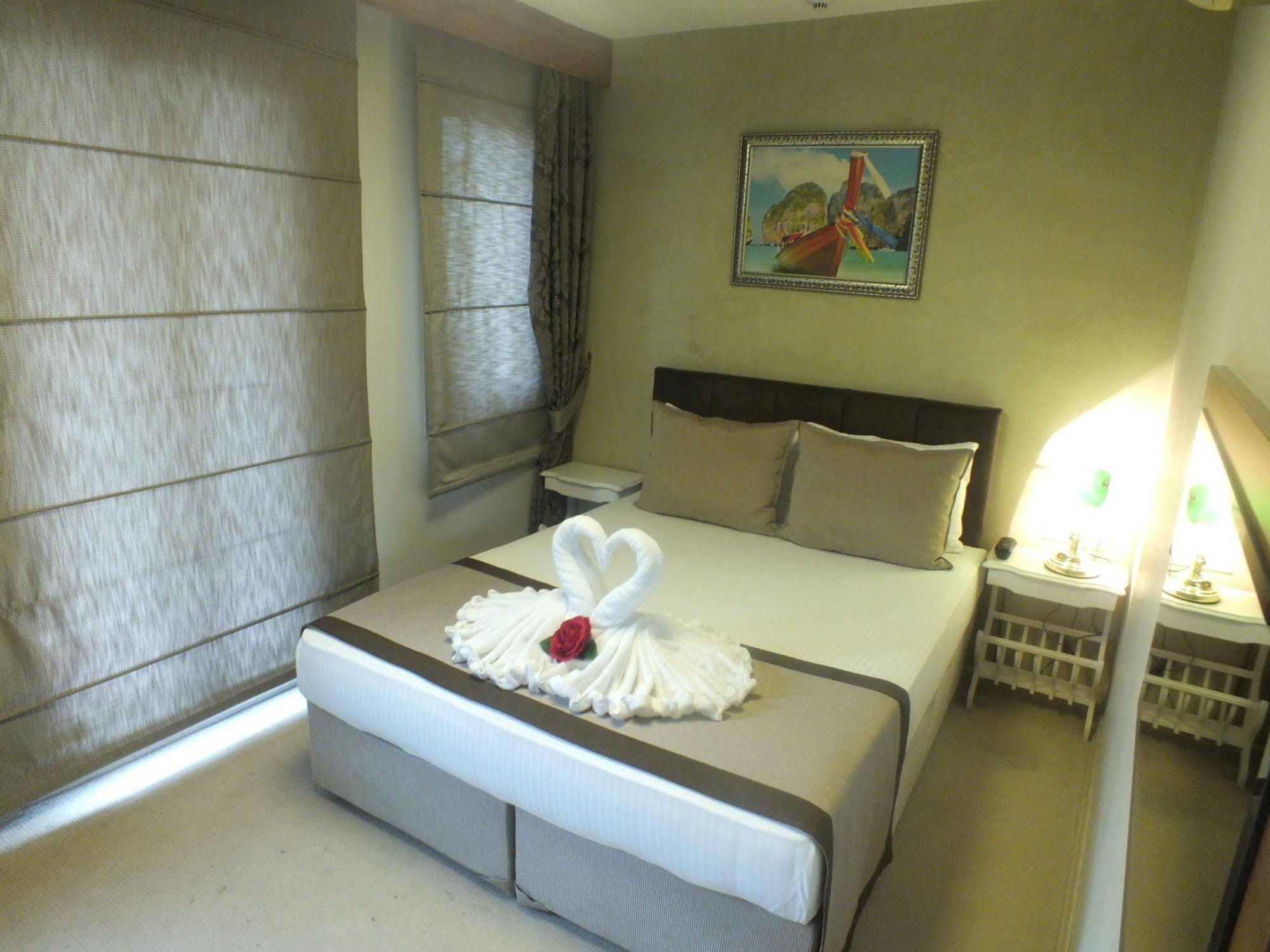 Emirtimes Hotel Kadikoey Isztambul Kültér fotó